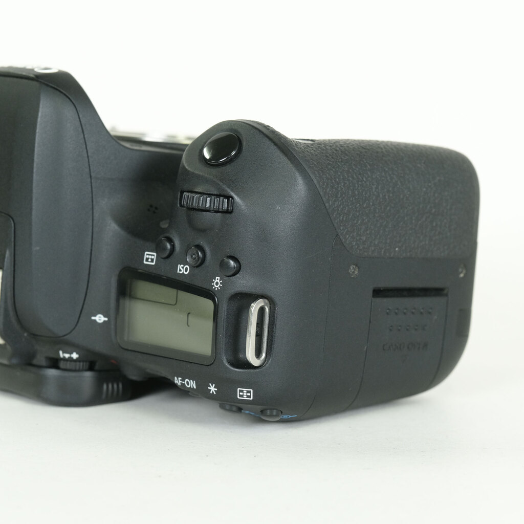 Canon EOS 9000D Canon EOS 9000D