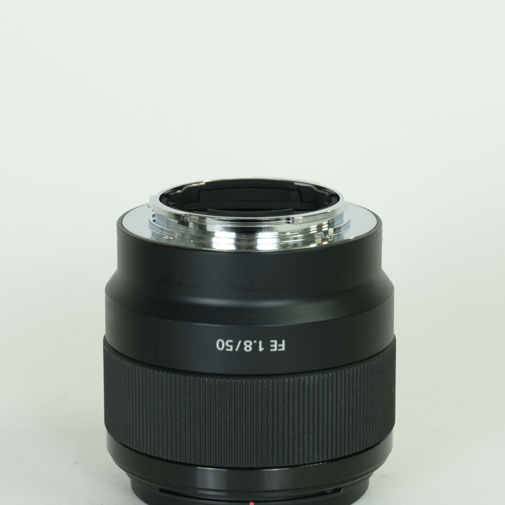 SONY FE 50mm F1.8 SEL50F18F SONY FE 50mm F1.8 SEL50F18F