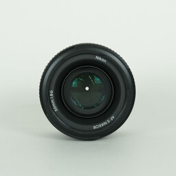 Nikon AF-S NIKKOR 50mm f/1.8G Nikon AF-S NIKKOR 50mm f/1.8G