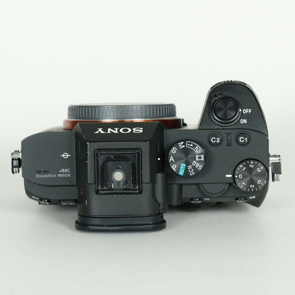 SONY α7 III(ILCE-7M3) SONY α7 III(ILCE-7M3)