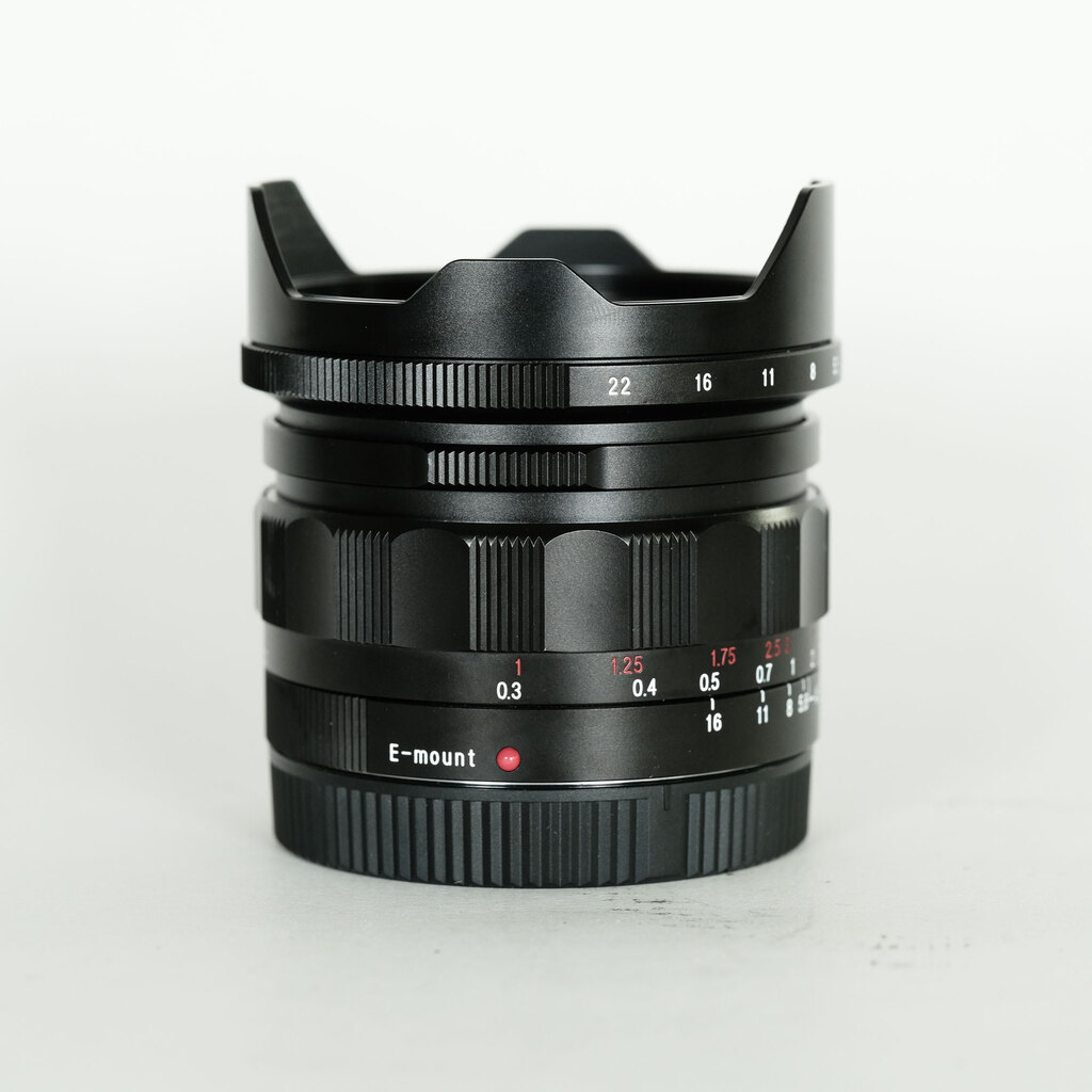 Voigtlander SUPER WIDE-HELIAR 15mm F4.5 Aspherical III E-mount (ソニーE用)