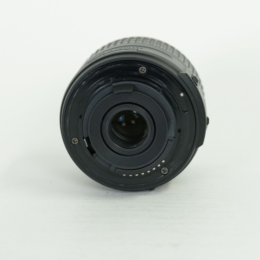Nikon AF-S DX NIKKOR 18-55mm f3.5-5.6G VR II