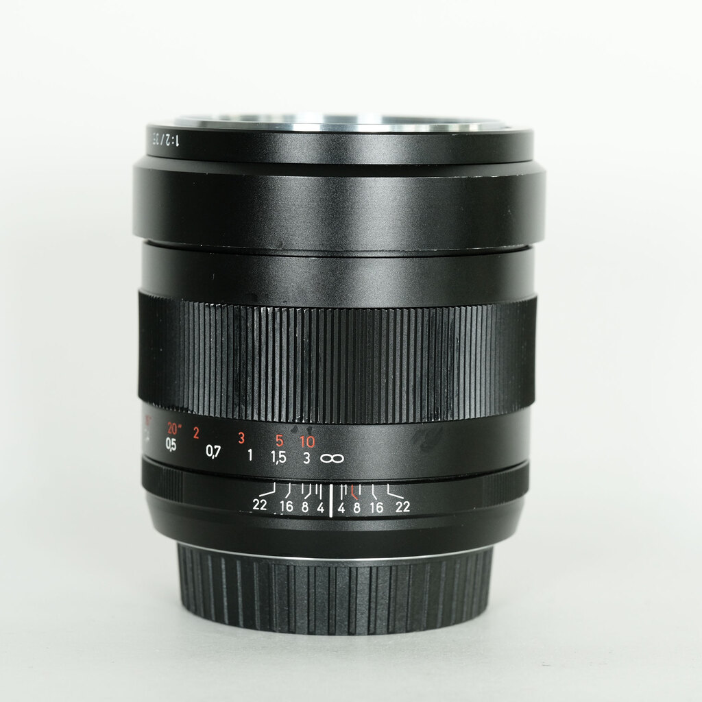 Carl Zeiss Distagon T* 35mm F2 ZE [キヤノンEF用]