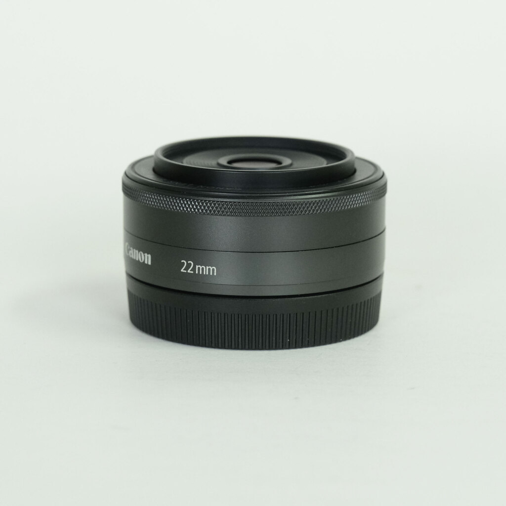 Canon EF-M22mm F2 STM Canon EF-M22mm F2 STM