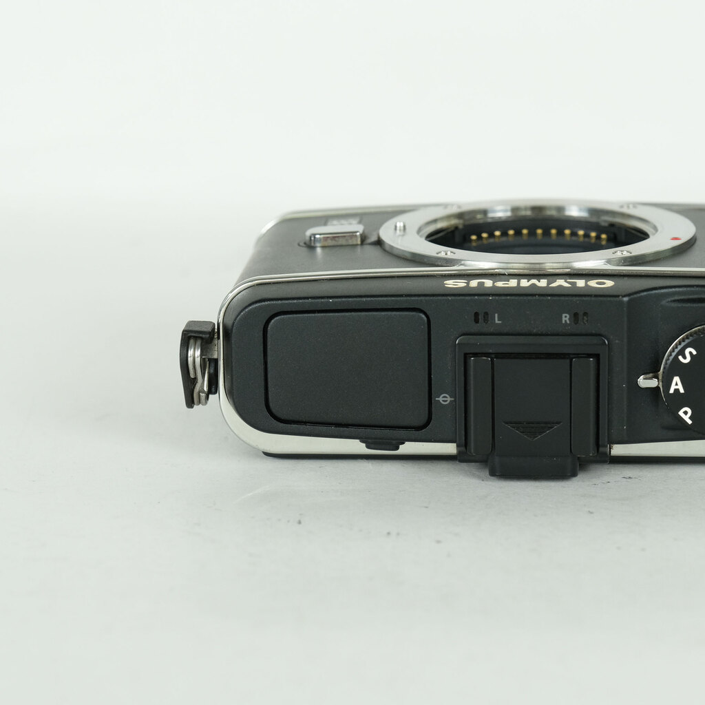 OLYMPUS PEN E-P3 ボディ ブラックの出品 | ONE SCENE（ワンシーン）