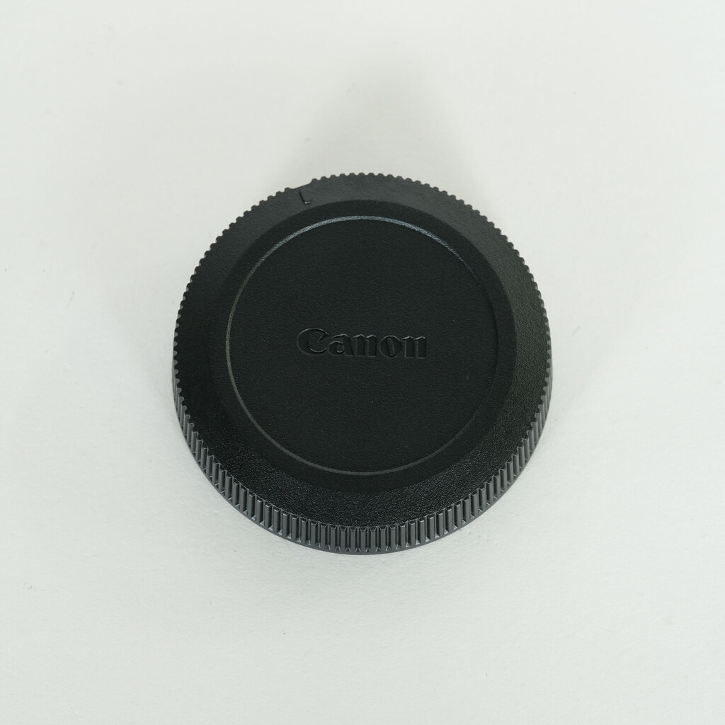 Canon RF35mm F1.8 MACRO IS STM