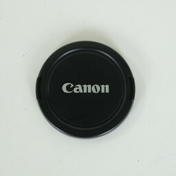 Canon EF-S18-200mm F3.5-5.6 IS Canon EF-S18-200mm F3.5-5.6 IS
