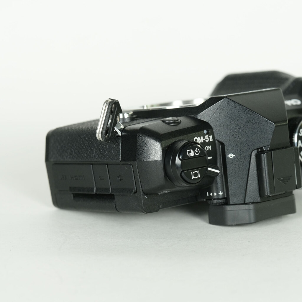 OM SYSTEM OM-5 Mark II ボディ ブラック