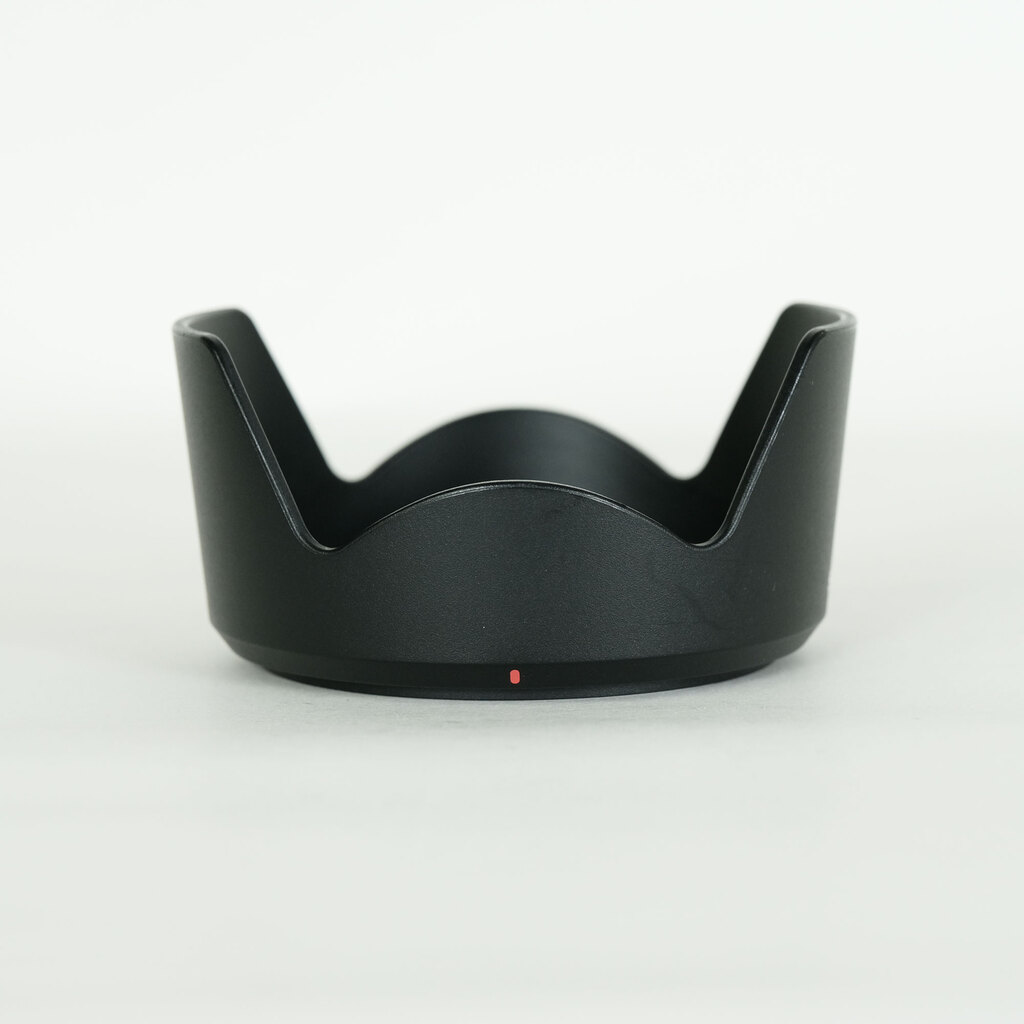 SONY E 18-135mm F3.5-5.6 OSS SEL18135