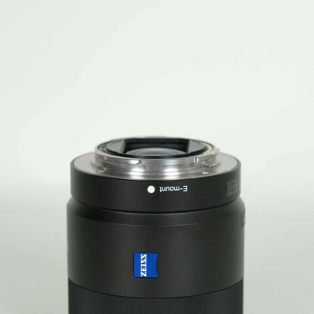 SONY Sonnar T* FE 55mm F1.8 ZA SEL55F18Z SONY Sonnar T* FE 55mm F1.8 ZA SEL55F18Z