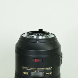 Nikon AF-S VR Micro-Nikkor 105mm f/2.8G IF-ED