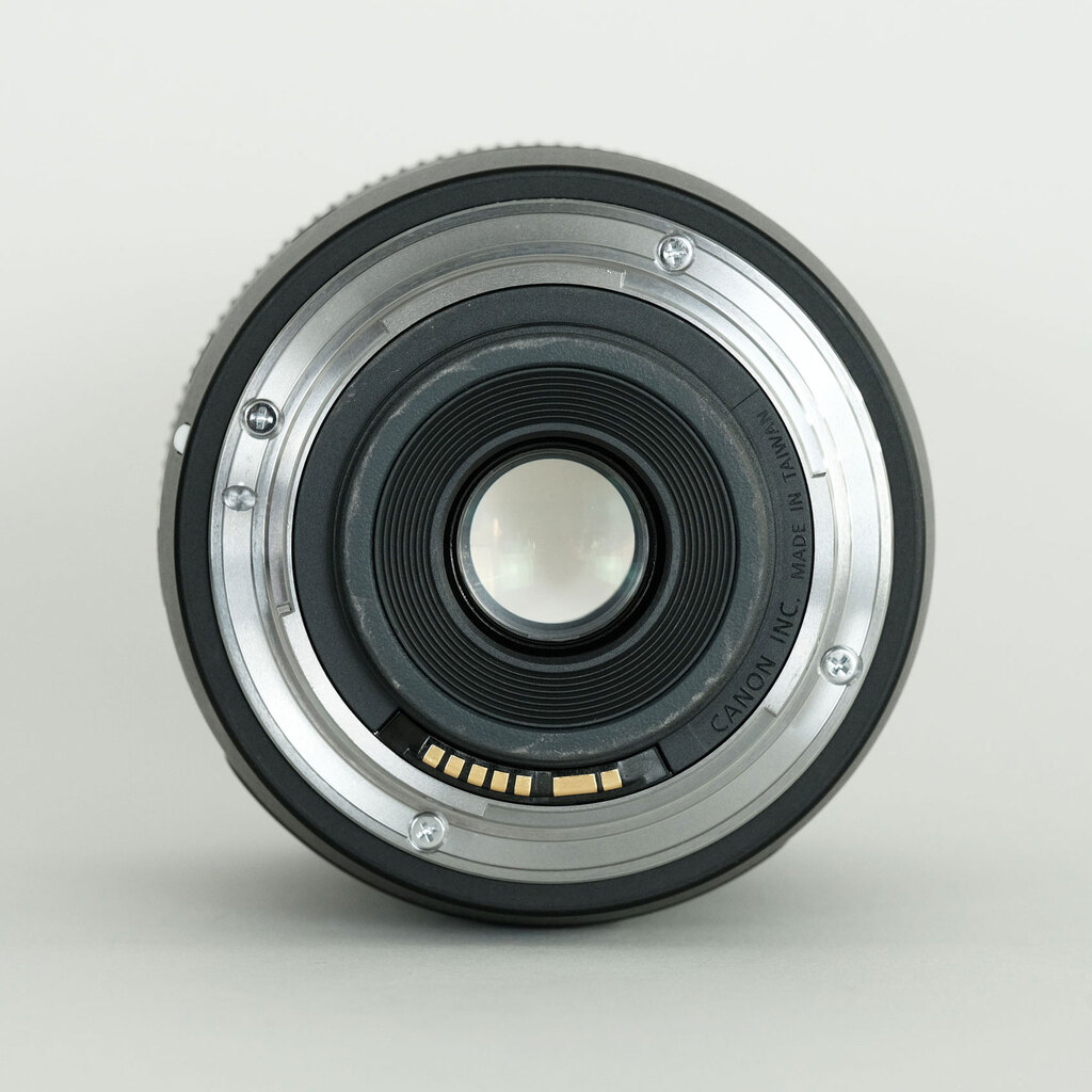 Canon EOS 80D EF-S18-135 IS USM レンズキット