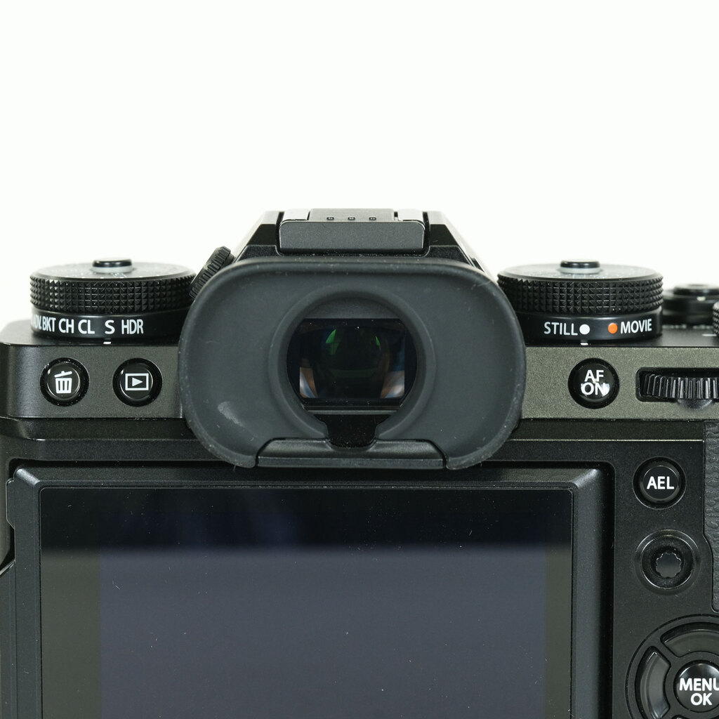 FUJIFILM X-T5 FUJIFILM X-T5