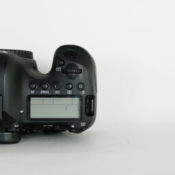 Canon EOS 6D Mark II