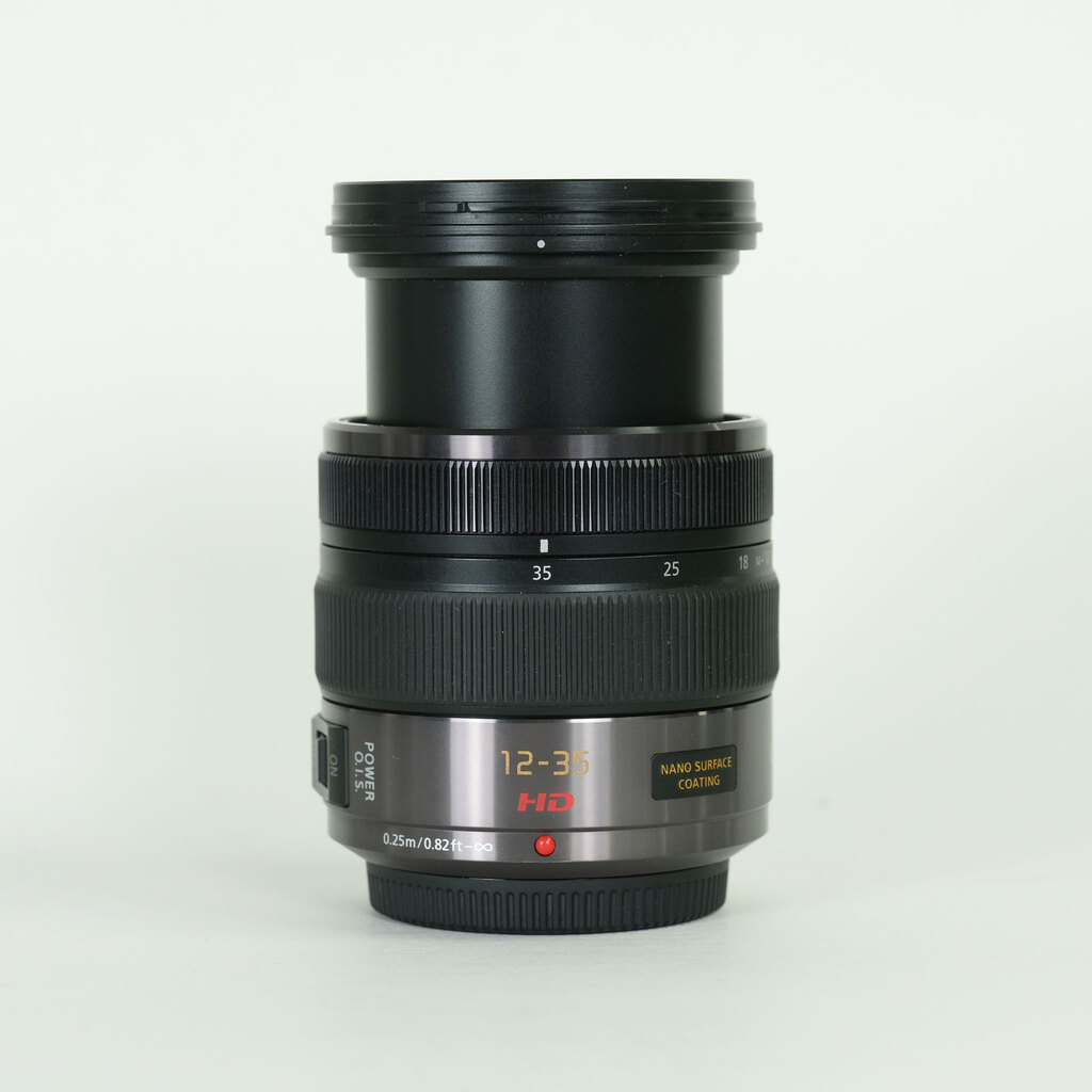 Panasonic LUMIX G X VARIO 12-35mm / F2.8 ASPH. / POWER O.I.S. Panasonic LUMIX G X VARIO 12-35mm / F2.8 ASPH. / POWER O.I.S.