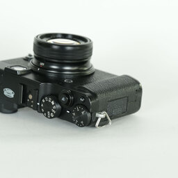 FUJIFILM X10 ブラック