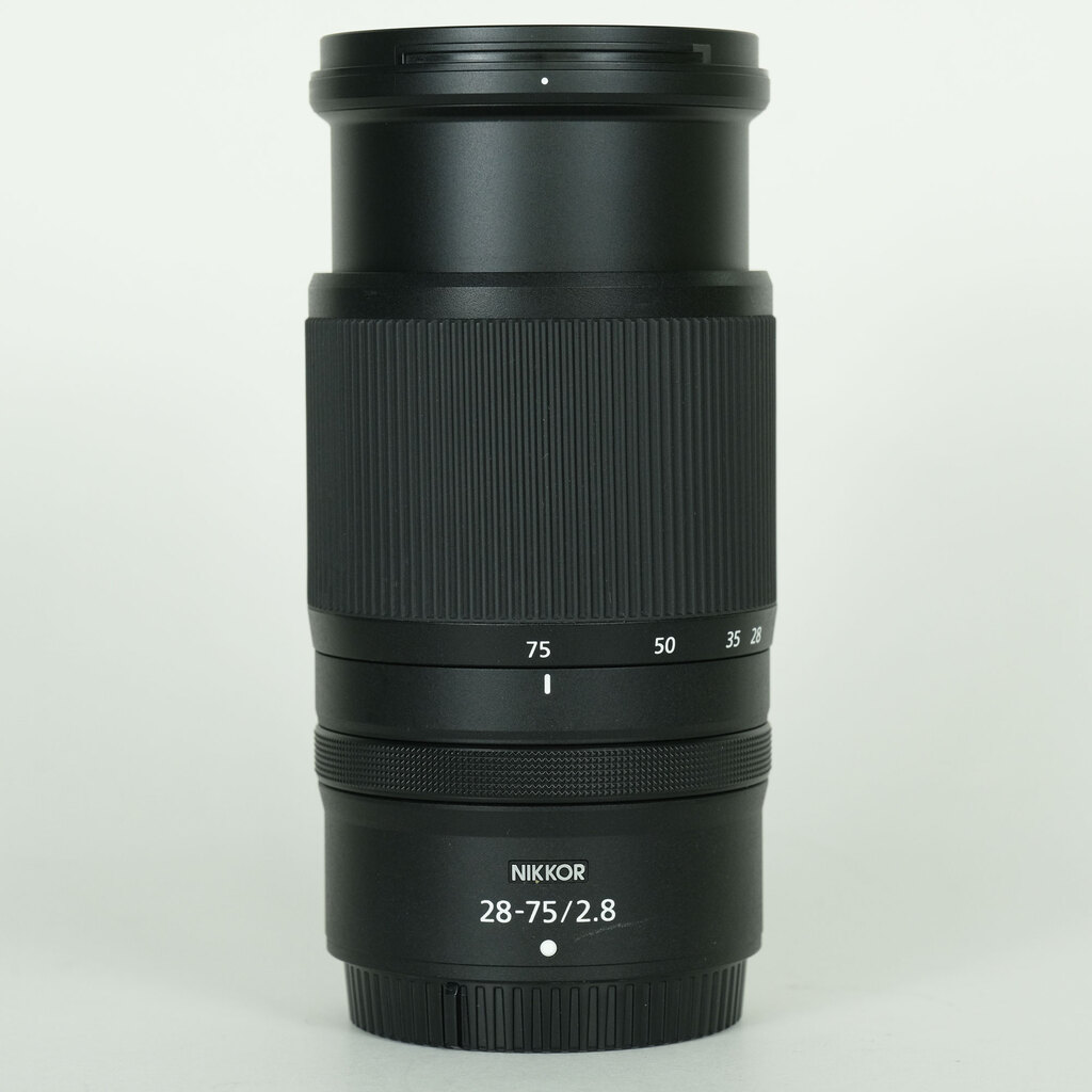 Nikon NIKKOR Z 28-75mm f/2.8 Nikon NIKKOR Z 28-75mm f/2.8