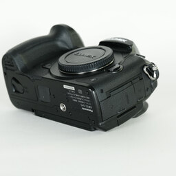 Panasonic LUMIX DC-GH5