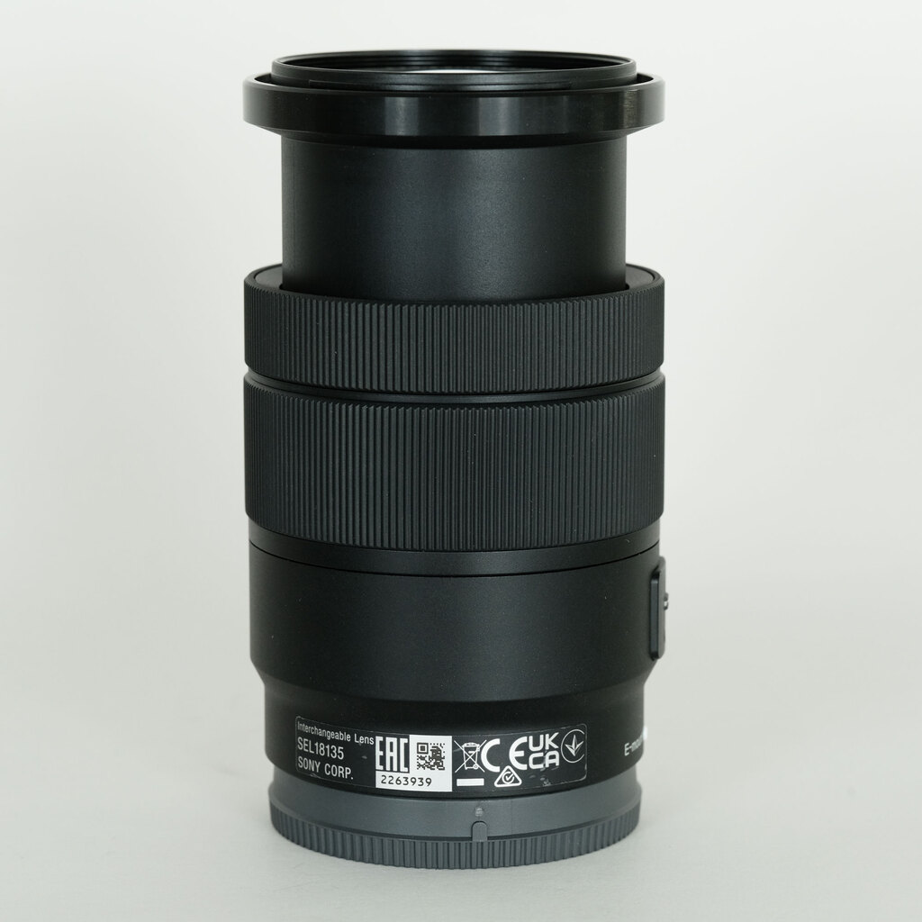 SONY E 18-135mm F3.5-5.6 OSS SEL18135