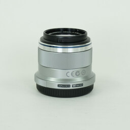 OLYMPUS M.ZUIKO DIGITAL 45mm F1.8