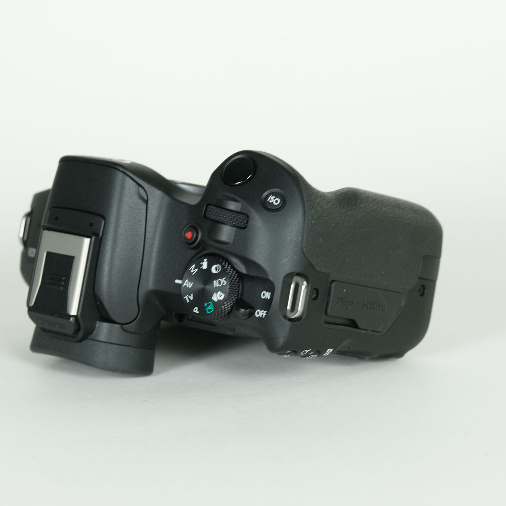 Canon EOS R50 Canon EOS R50