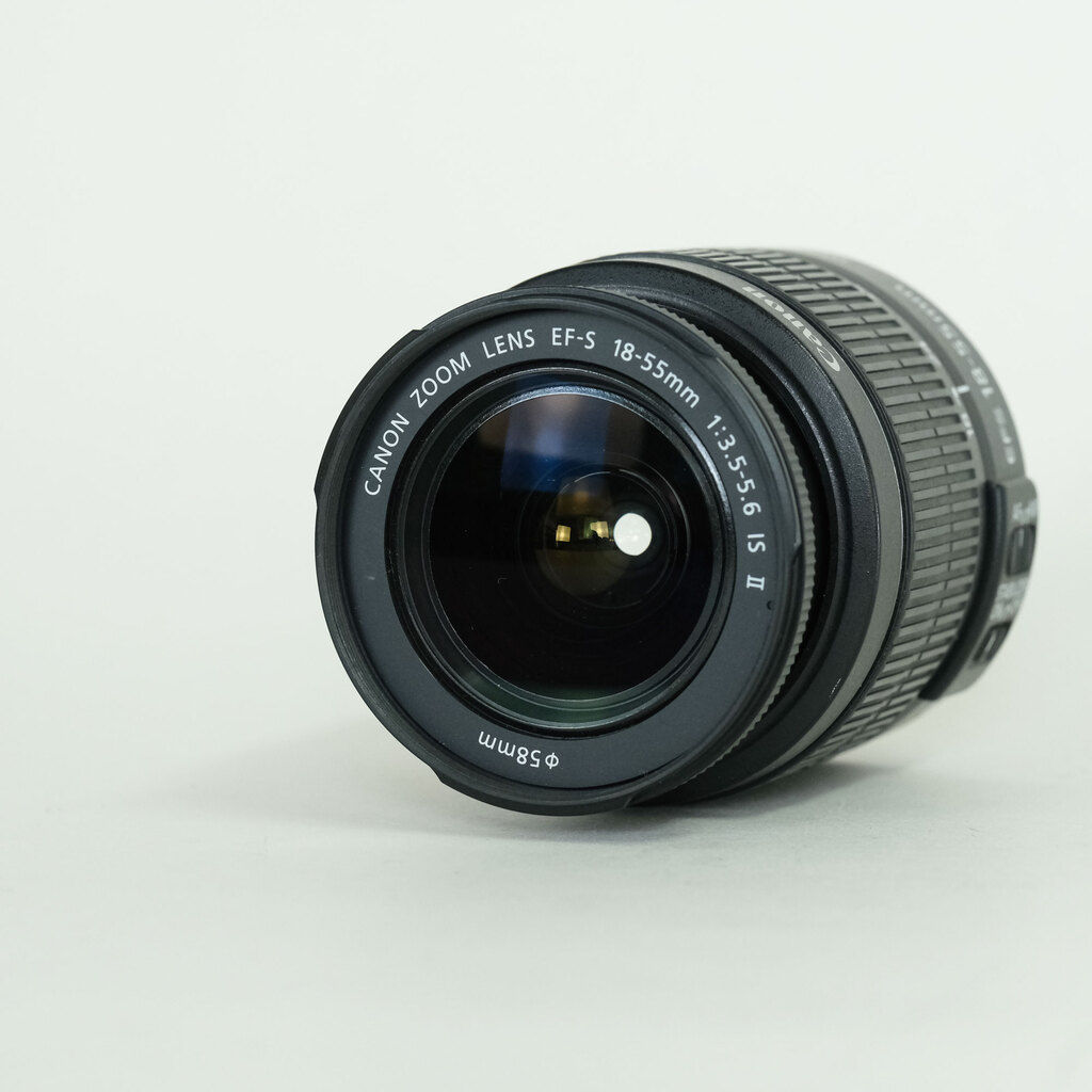 Canon EF-S18-55mm F3.5-5.6 IS II Canon EF-S18-55mm F3.5-5.6 IS II