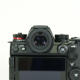 Panasonic LUMIX DC-S1M2ES ボディ