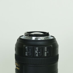 Nikon AF-S DX VR Zoom-Nikkor 18-200mm F3.5-5.6G IF-ED