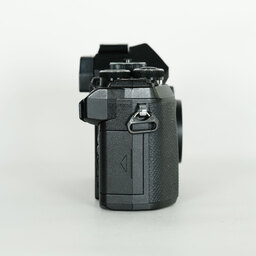 OLYMPUS OM-D E-M5 Mark III