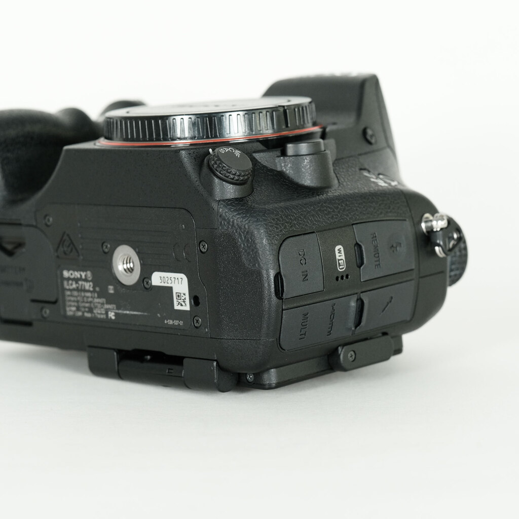 SONY α77IIボディ ILCA-77M2