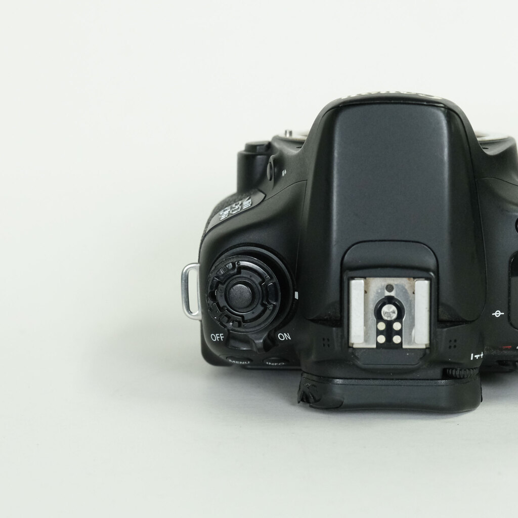 Canon EOS 70D Canon EOS 70D