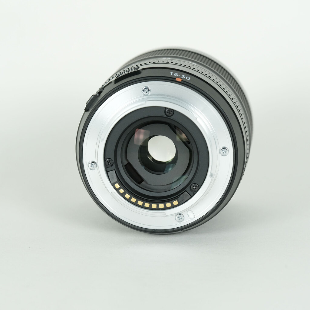 FUJIFILM XF16-50mmF2.8-4.8 R LM WRの出品 | ONE SCENE（ワンシーン）