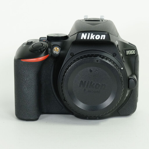 Nikon D5600 Nikon D5600