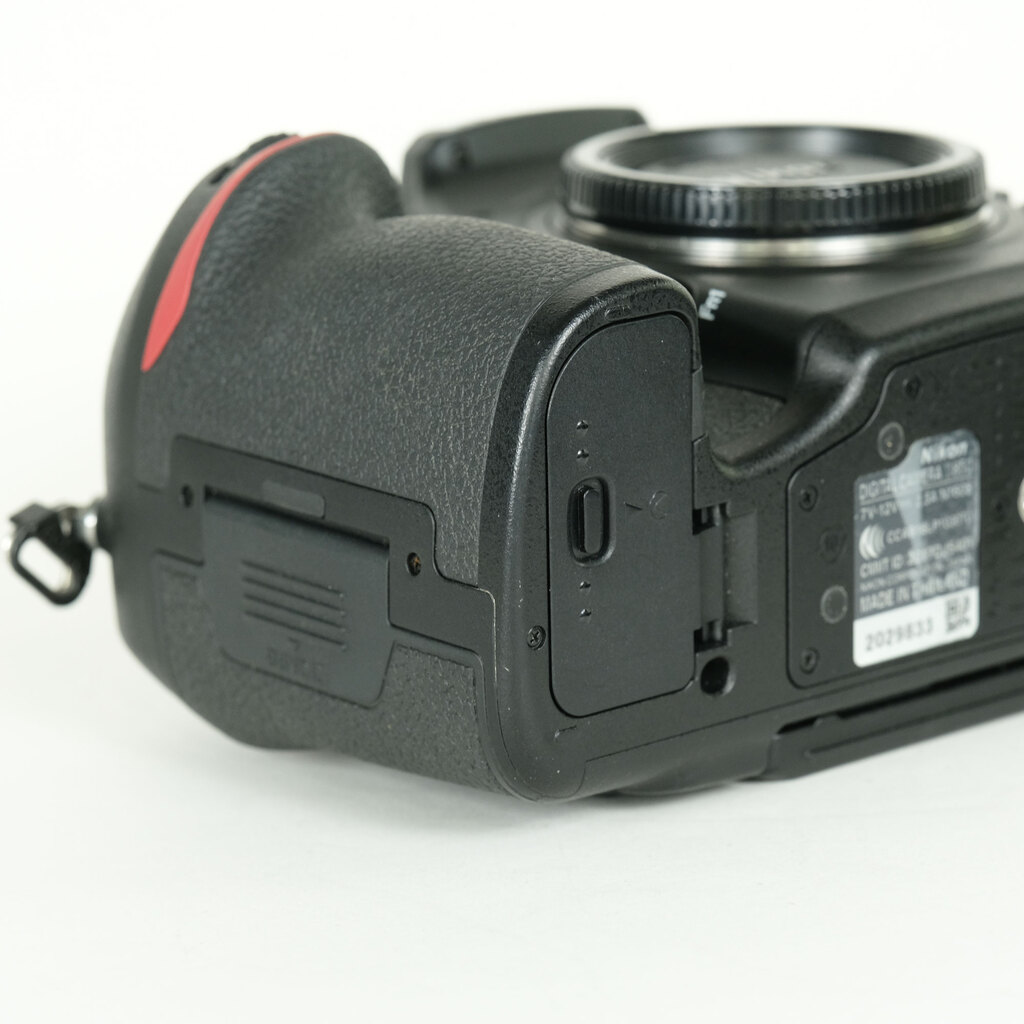 Nikon D850