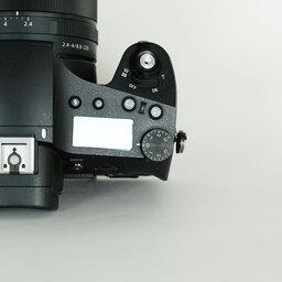 SONY Cyber-shot DSC-RX10M4