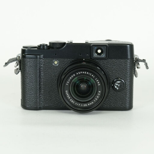 FUJIFILM X10 ブラック
