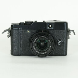 FUJIFILM X10 ブラック FUJIFILM X10 ブラック