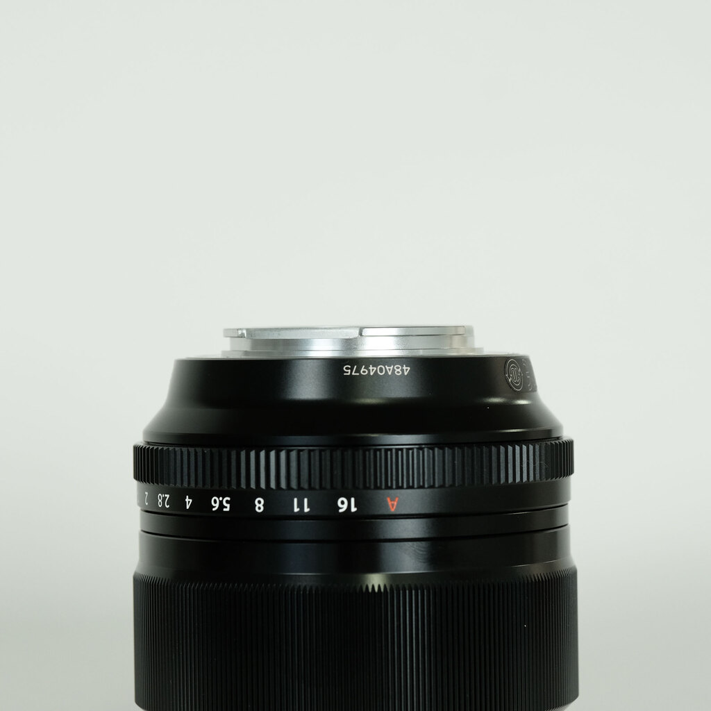 FUJIFILM XF56mmF1.2 R