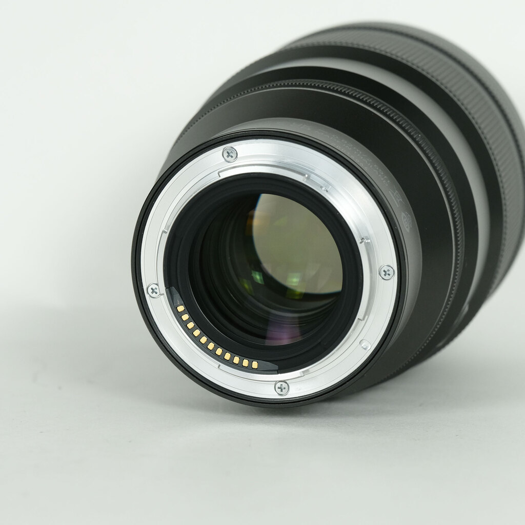 Nikon NIKKOR Z 135mm f/1.8 S Plena