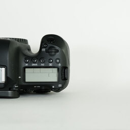 Canon EOS 6D Mark II