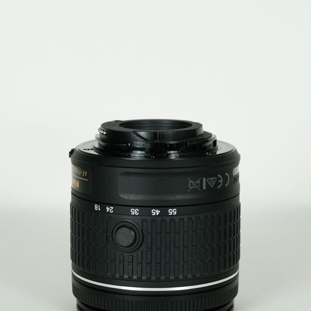 Nikon AF-P DX NIKKOR 18-55mm F3.5-5.6G VR