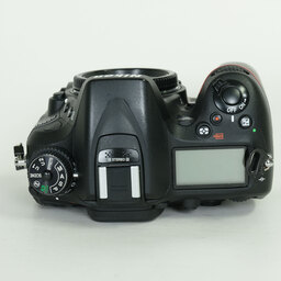 Nikon D7100