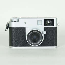 FUJIFILM X half X-HF1