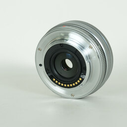 OLYMPUS M.ZUIKO DIGITAL ED 14-42mm F3.5-5.6 EZ シルバー