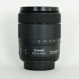 Canon EF-S18-135mm F3.5-5.6 IS USM