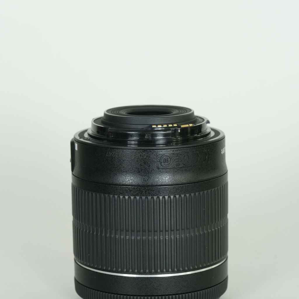 Canon EF-S18-55mm F3.5-5.6 IS STM