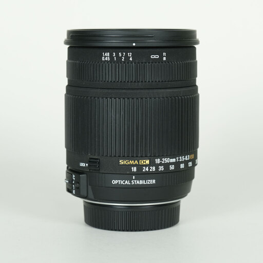 SIGMA 18-250mm F3.5-6.3 DC OS HSM [ニコンF用]