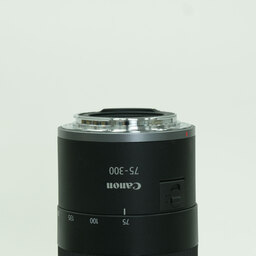 Canon RF75-300mm F4-5.6 Canon RF75-300mm F4-5.6