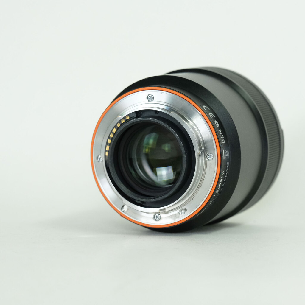 SONY Distagon T* 24mm F2 ZA SSM SAL24F20Z