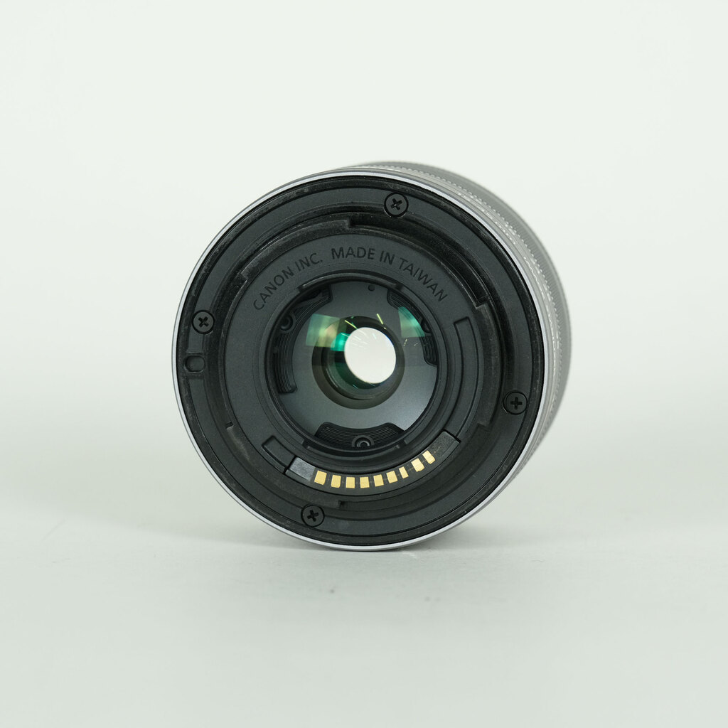 Canon EF-M15-45mm F3.5-6.3 IS STM